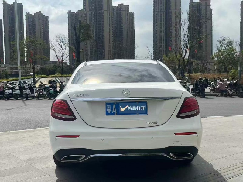 东莞19年奔驰E9