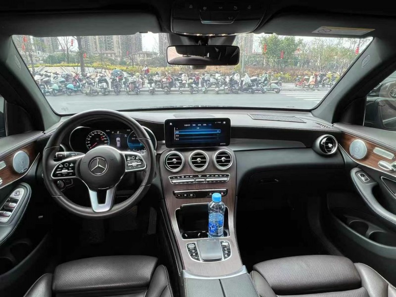 东莞21年奔驰GLC6