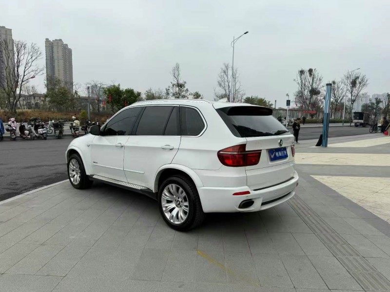 东莞13年宝马X58