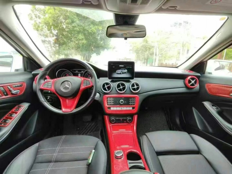 广州19年奔驰GLA4