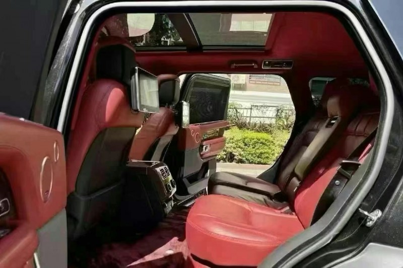 广州19年路虎揽胜行政3