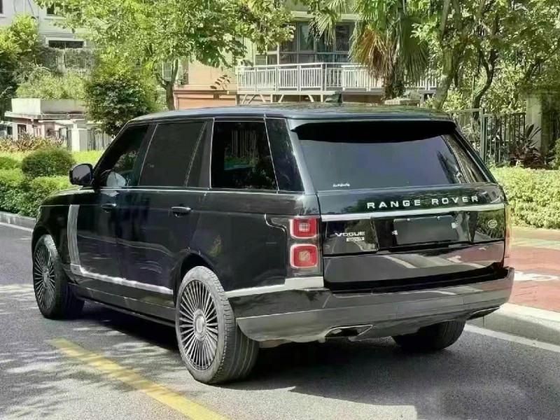 广州19年路虎揽胜行政8