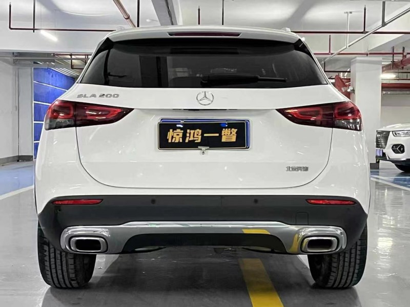 广州22年奔驰GLA9