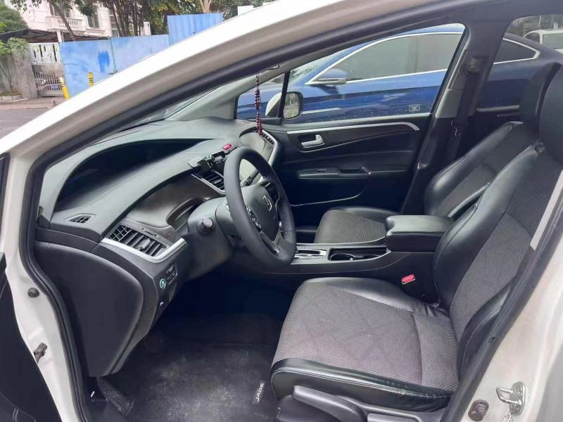 广州16年本田杰德5