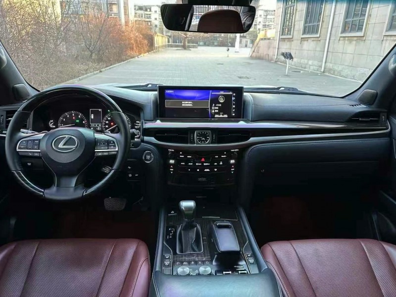 广州19年雷克萨斯LX6