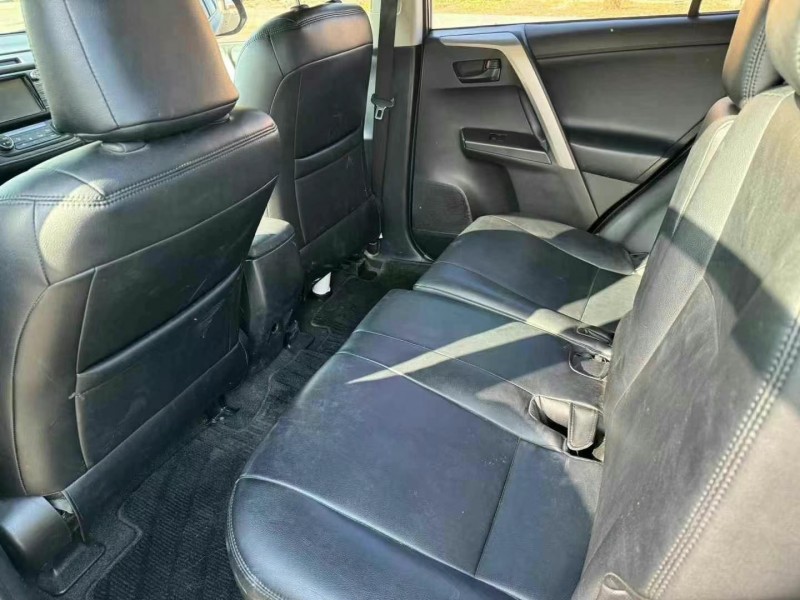 青島18年豐田RAV4榮放6