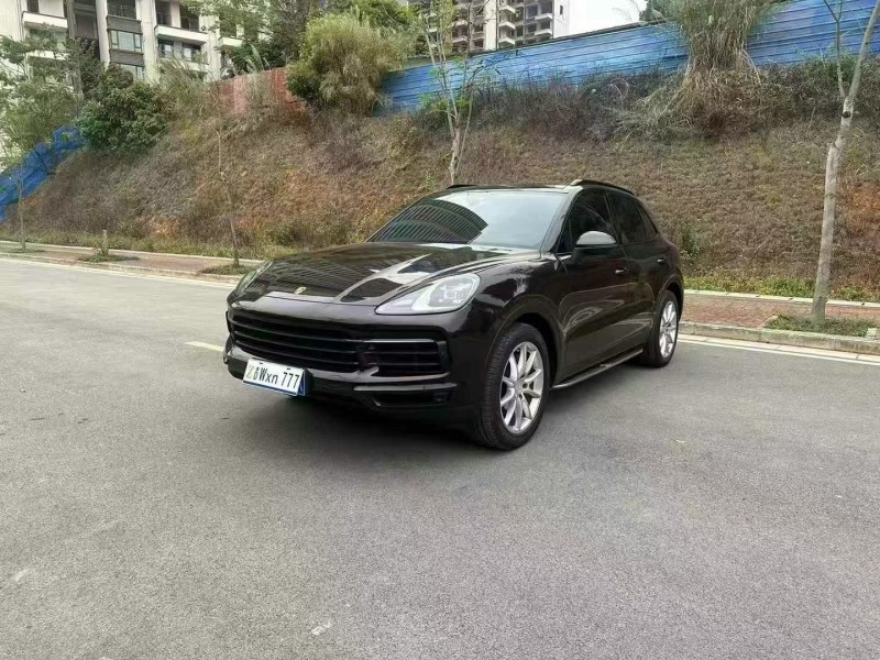 南寧20年保時捷卡宴3