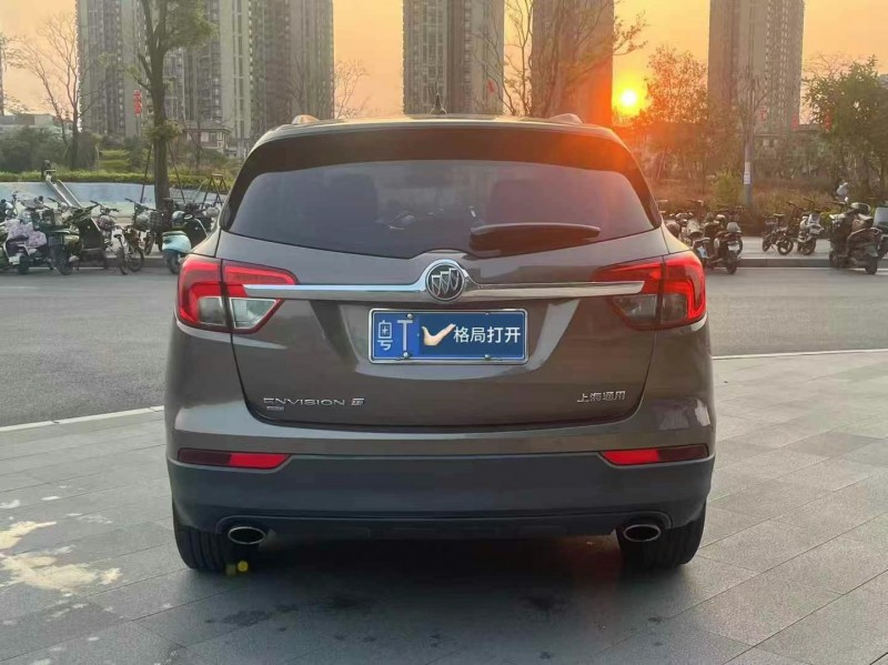 东莞15年别克昂科威9