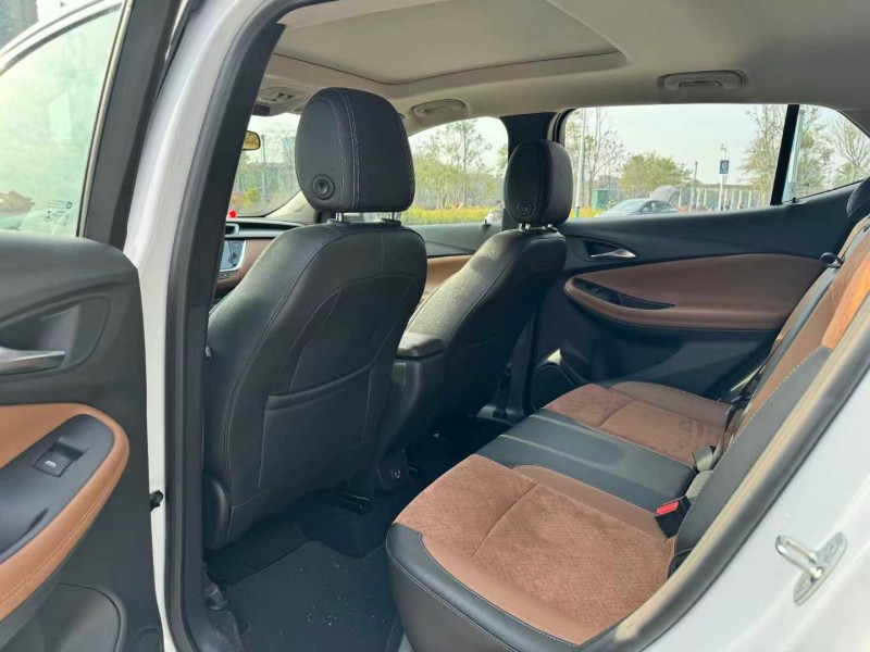 东莞23年别克昂科拉5