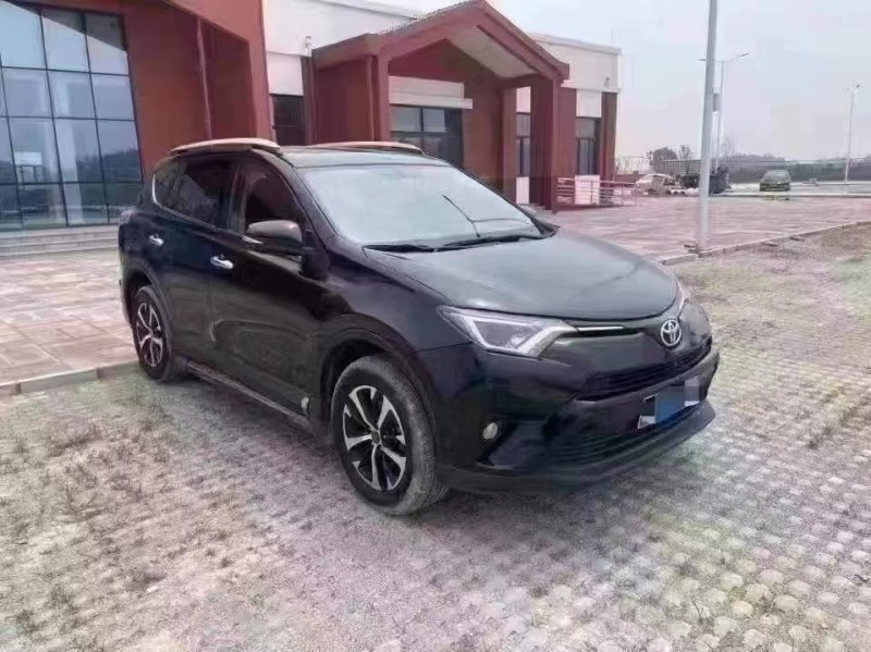 菏澤19年豐田RAV4榮放2