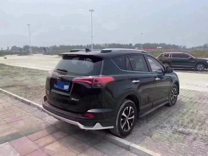 菏澤19年豐田RAV4榮放7
