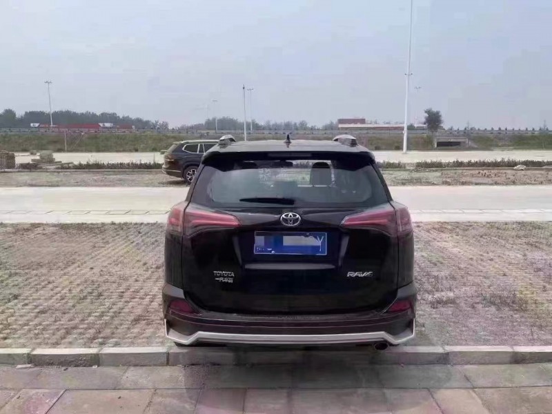 菏澤19年豐田RAV4榮放9