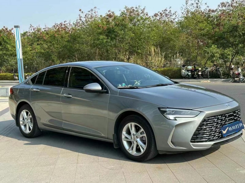 东莞24年别克君威2