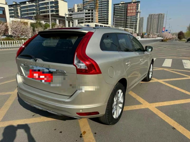 濟寧17年沃爾沃XC608