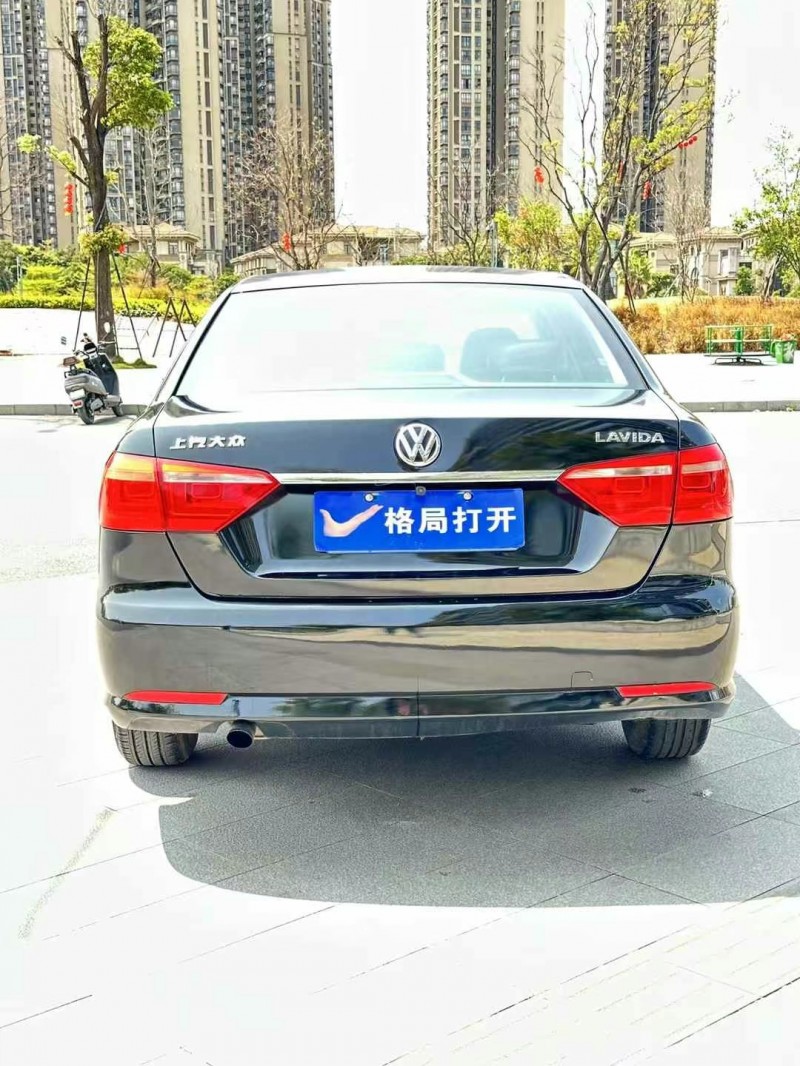 东莞17年大众朗逸9