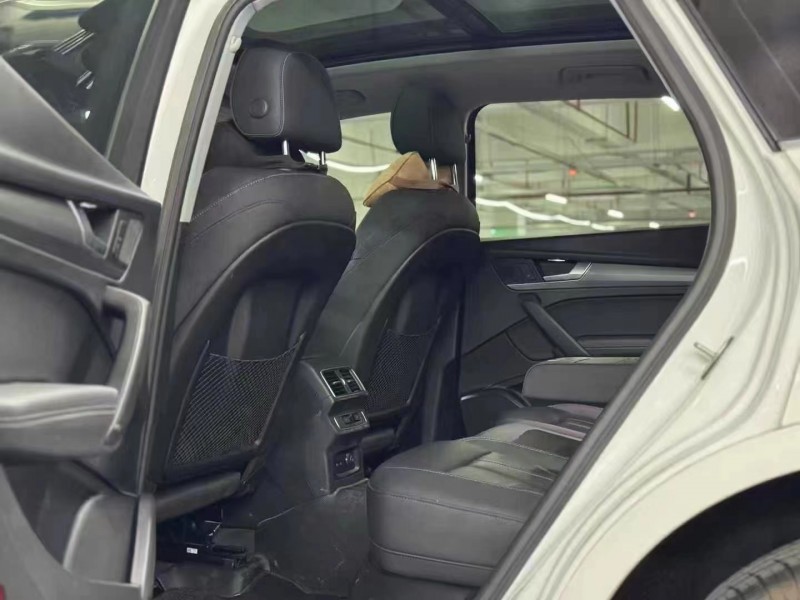 广州21年奥迪Q57