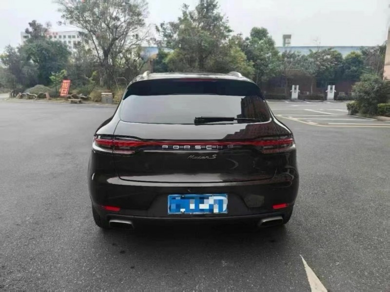 广州21年保时捷Macan9