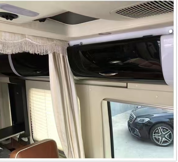 济宁14年奔驰斯宾特5