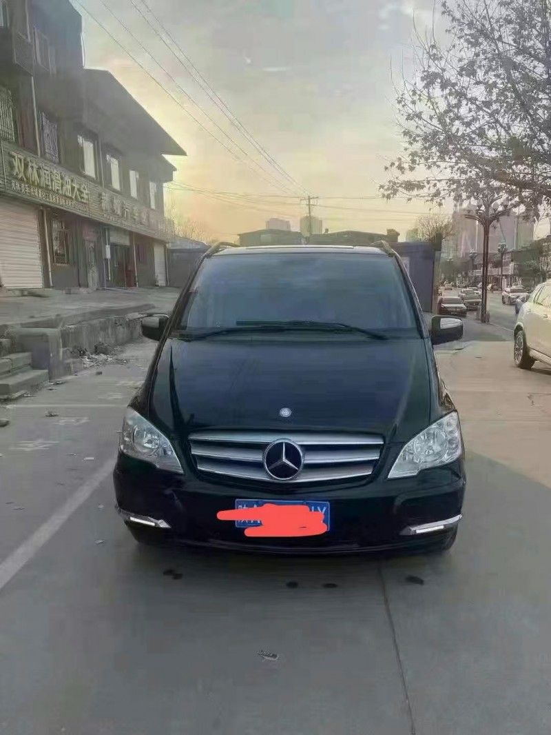 徐州14年奔驰威霆1