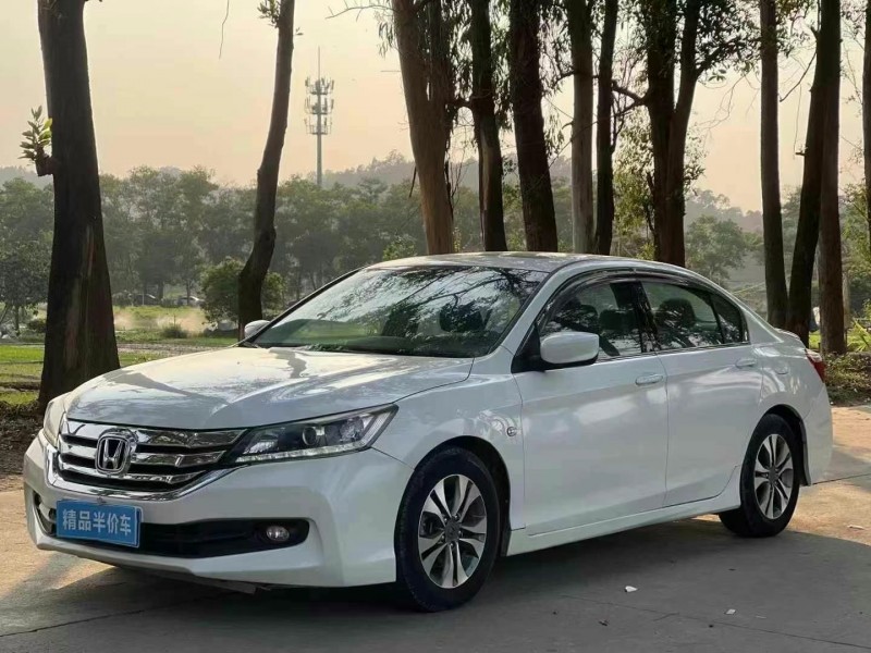 东莞16年本田雅阁2
