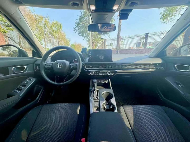 东莞22年本田型格7