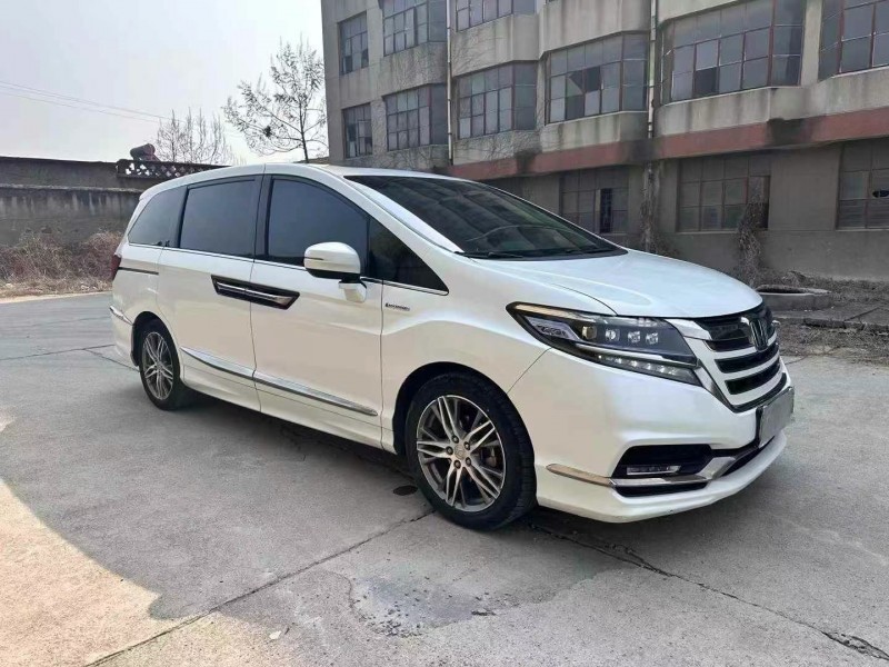 济宁20年本田艾力绅2