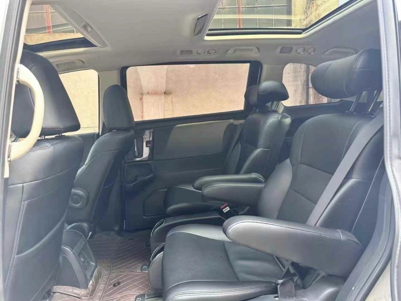 济宁20年本田艾力绅5