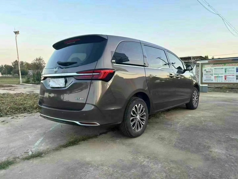 徐州21年别克GL84