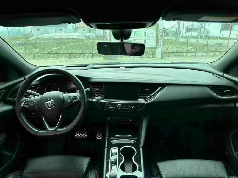 徐州21年别克君威7