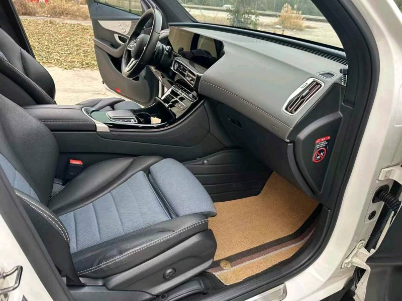 徐州21年奔驰EQC4