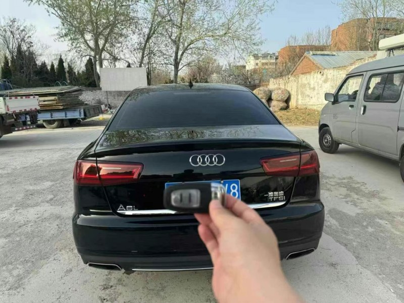 青島18年奧迪A6L9