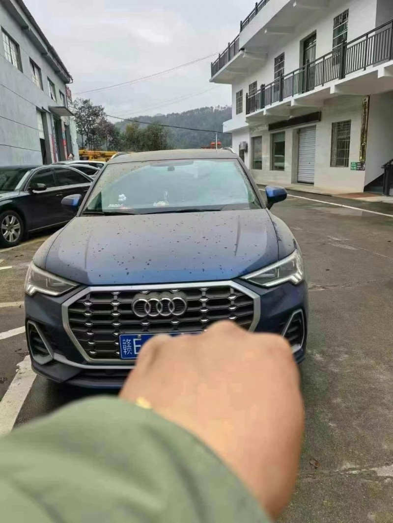 广州22年奥迪Q31