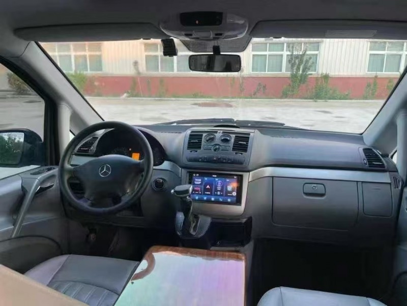 徐州12年奔驰威霆6