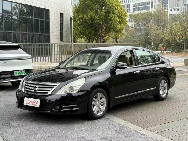 佛山11年日產天籟2