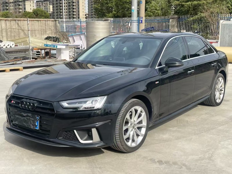 徐州19年奥迪A4L3