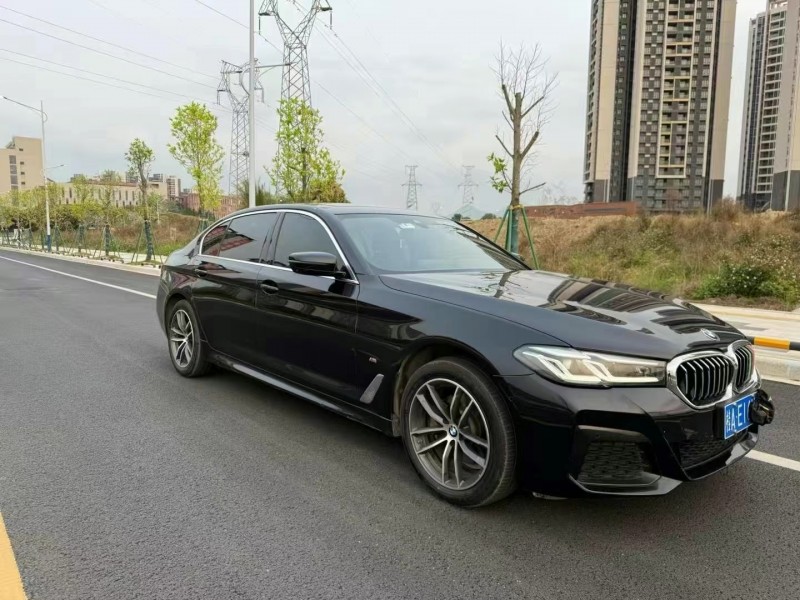 广州21年宝马5系3