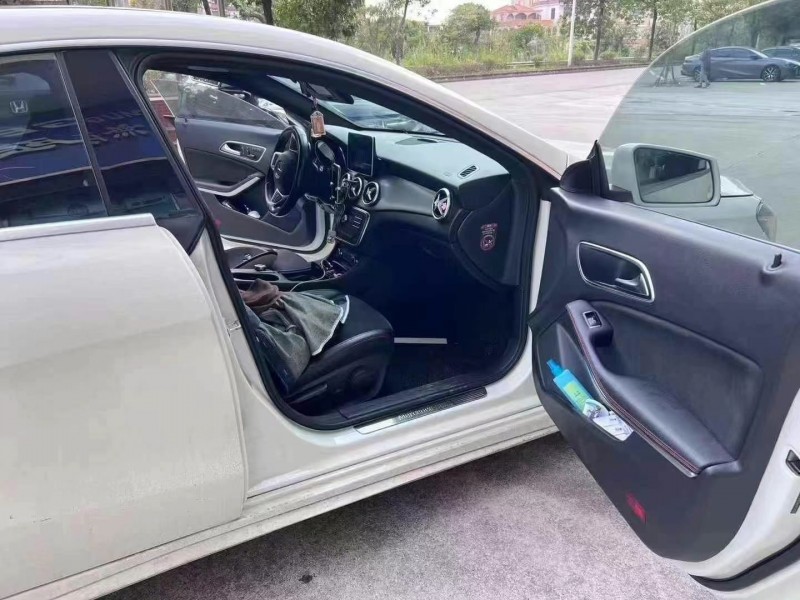 广州15年奔驰CLA6