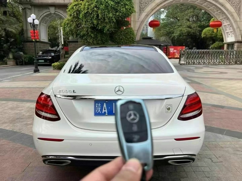 广州18年奔驰E7