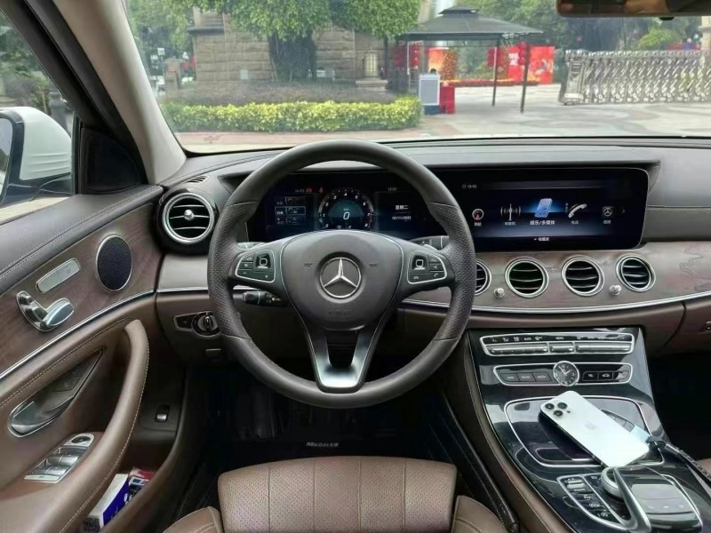 广州18年奔驰E9
