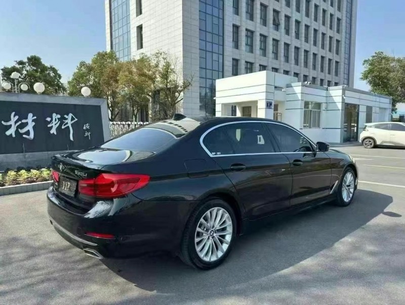 徐州19年宝马5系8