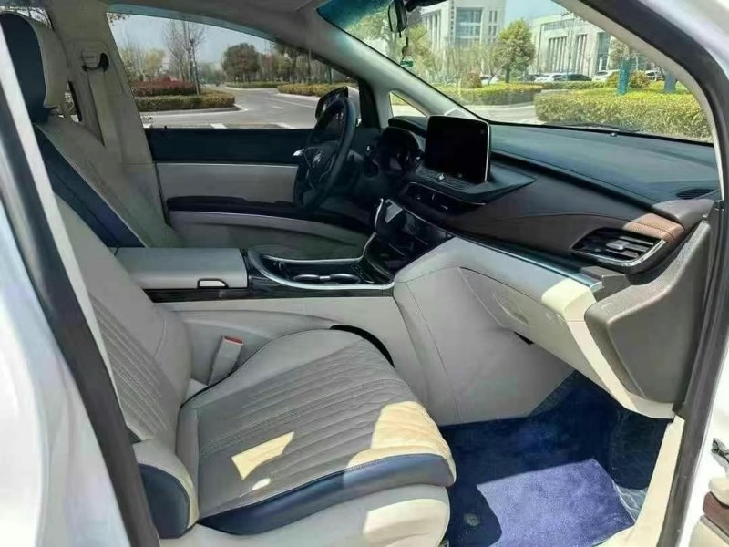 泰州23年别克GL84