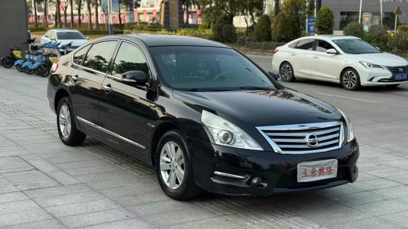 廣州12年日產天籟2
