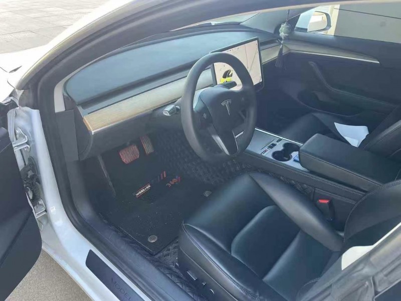 保定21年特斯拉MODEL 36