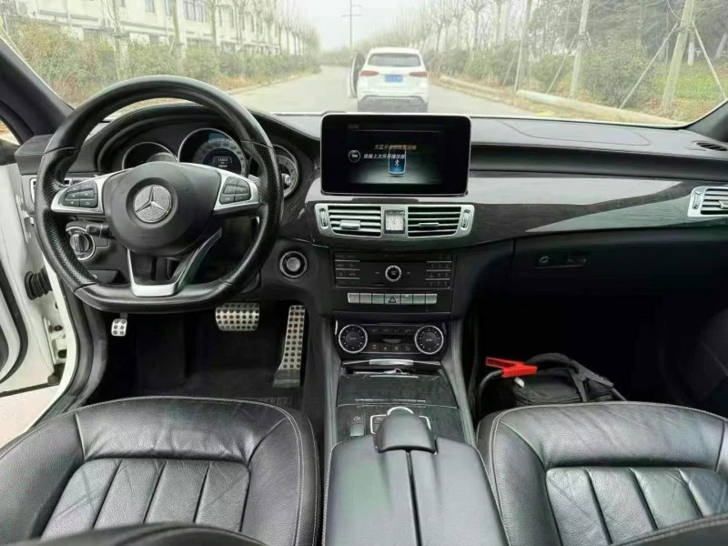 徐州17年奔驰CLS5