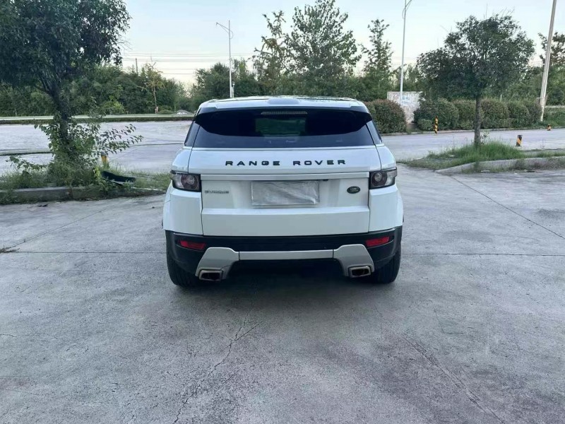 徐州13年路虎极光9