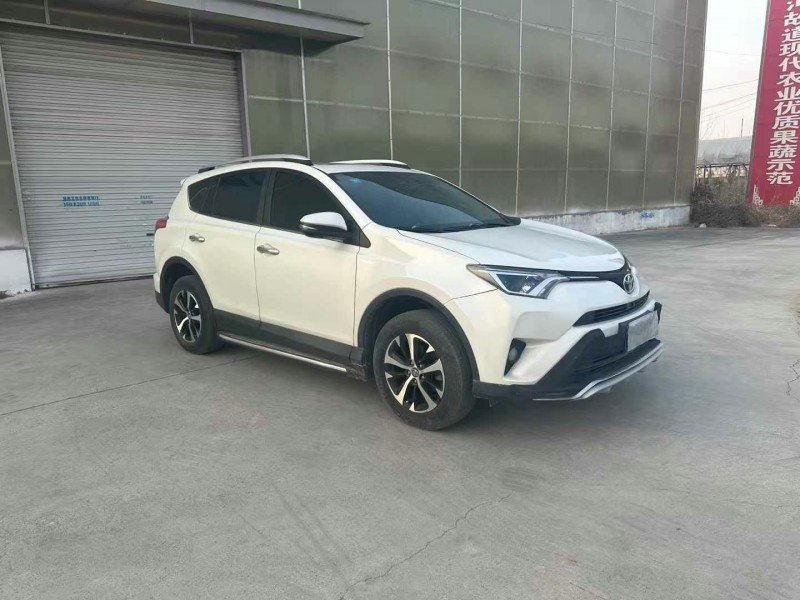 徐州18年丰田RAV42