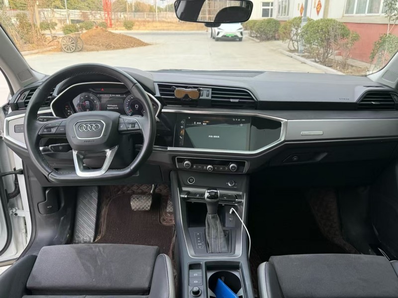 徐州22年奥迪Q36