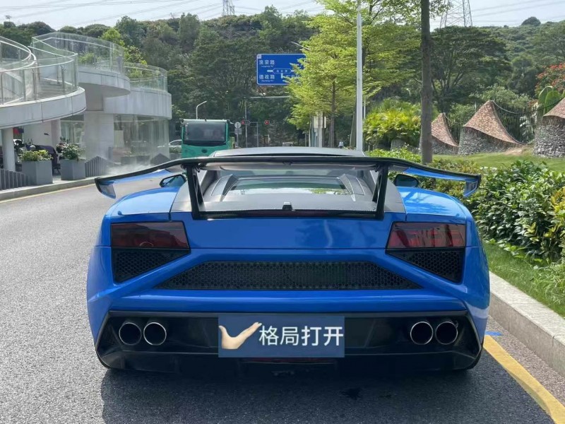 深圳13年蘭博基尼LP560-49