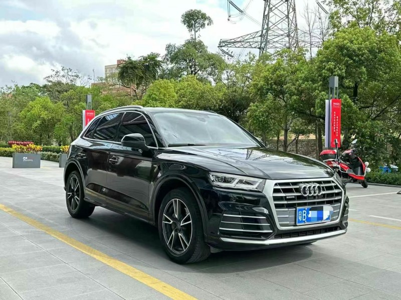 深圳20年奧迪Q53