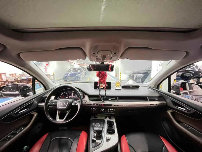 广州18年奥迪Q75